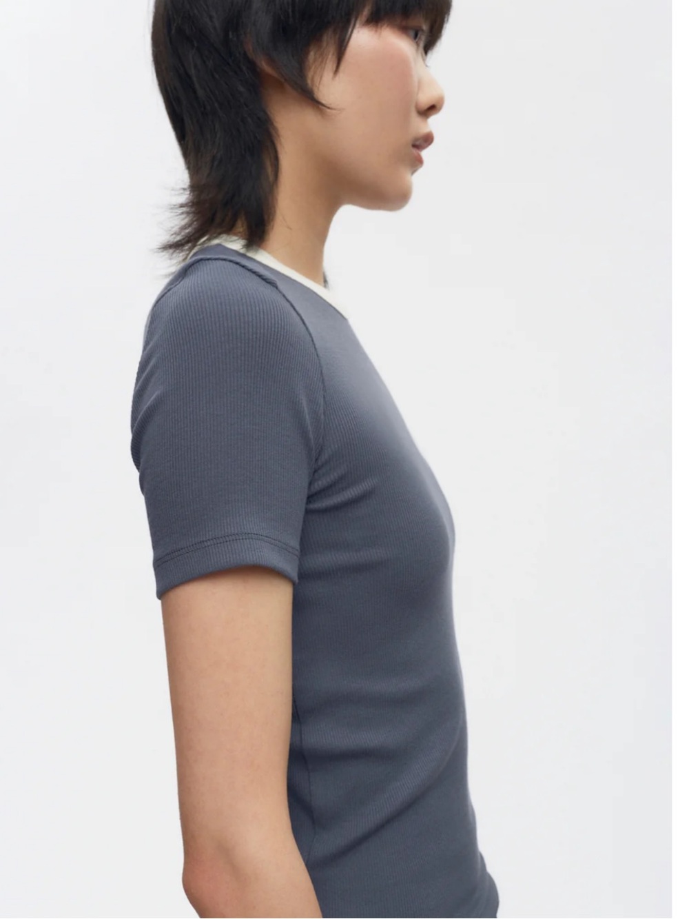 KOTN Women's Fitted Rib Tee - Picture 2 of 6